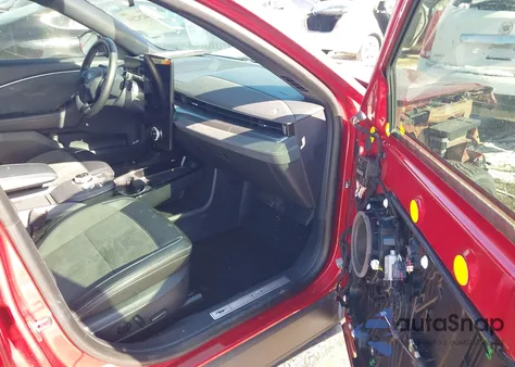 2021 Ford Mustang Mach-E Gt z USA, uszkodzony, nr VIN 3FMTK4SX4MME02420